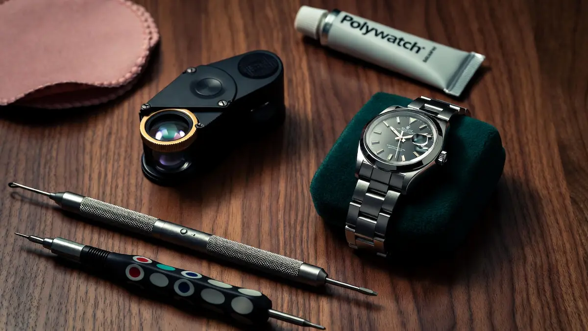 Essential tools for luxury watch collectors: a professional set of maintenance equipment for high-end timepieces